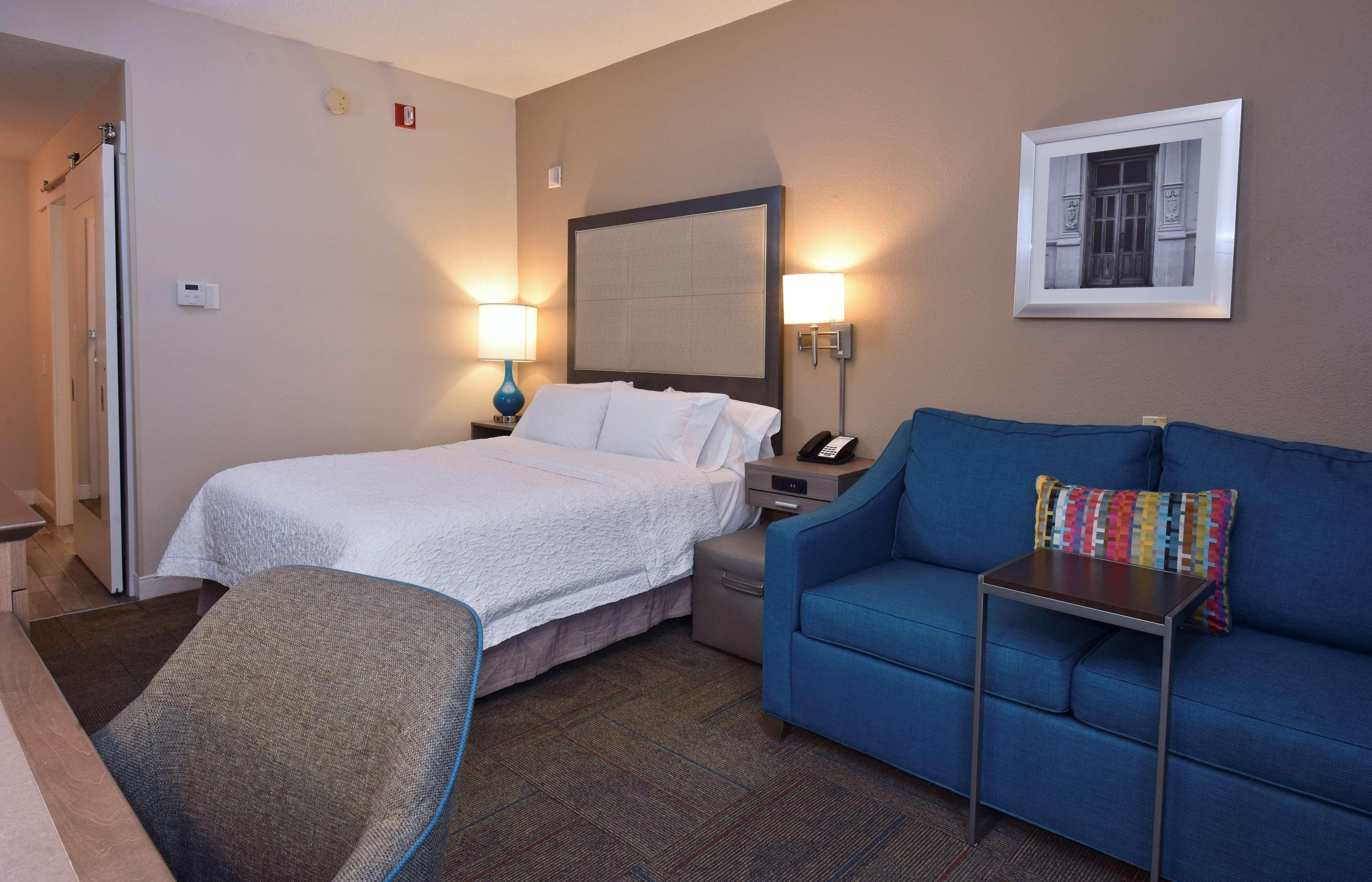 Hampton Inn Madison Extérieur photo