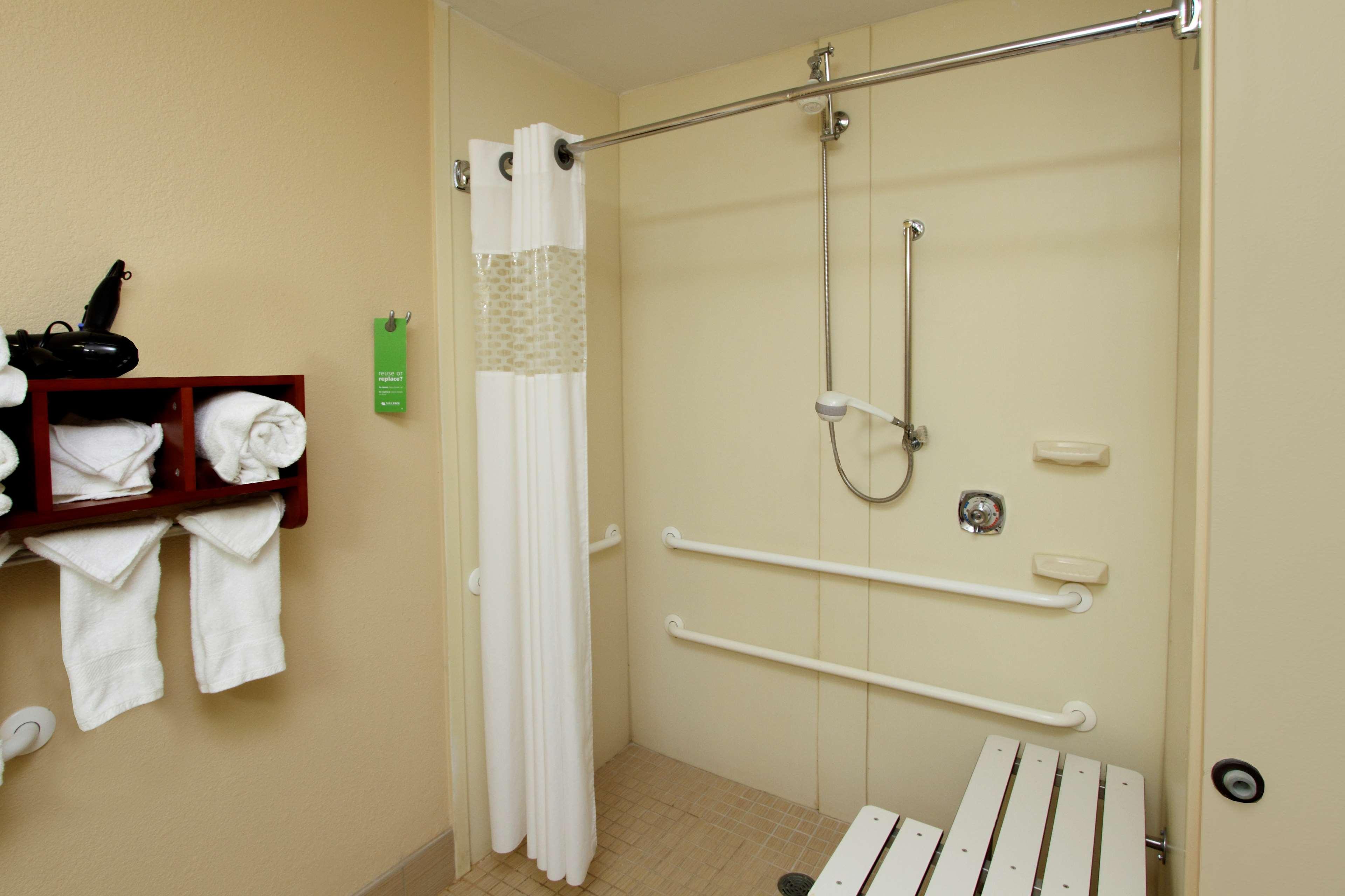 Hampton Inn Madison Extérieur photo