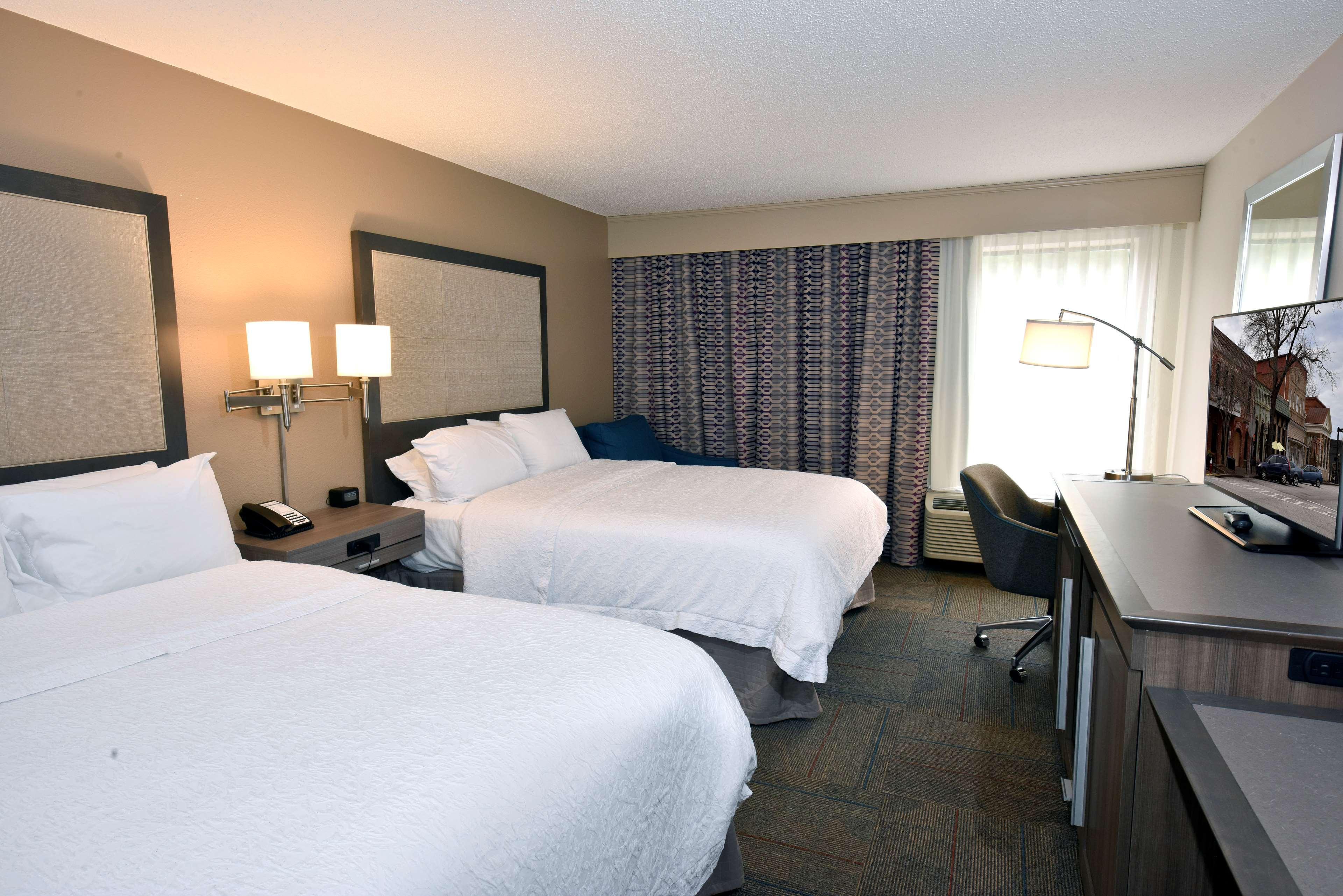 Hampton Inn Madison Extérieur photo