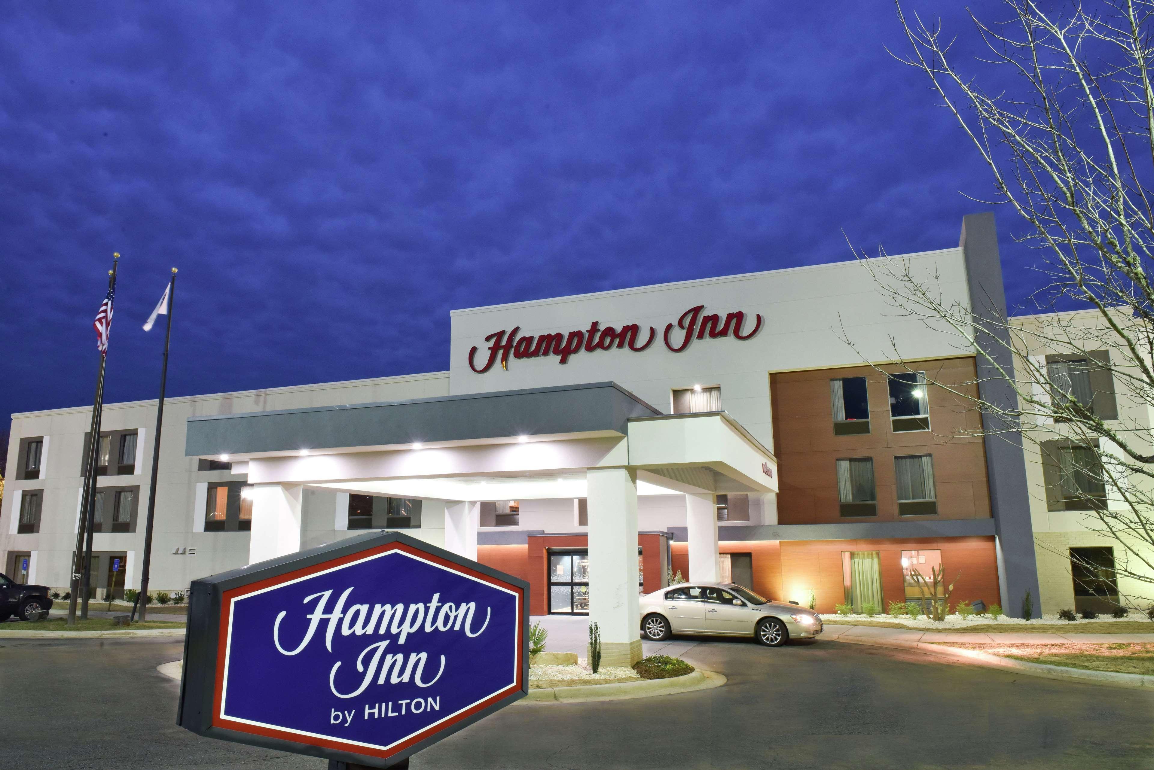 Hampton Inn Madison Extérieur photo