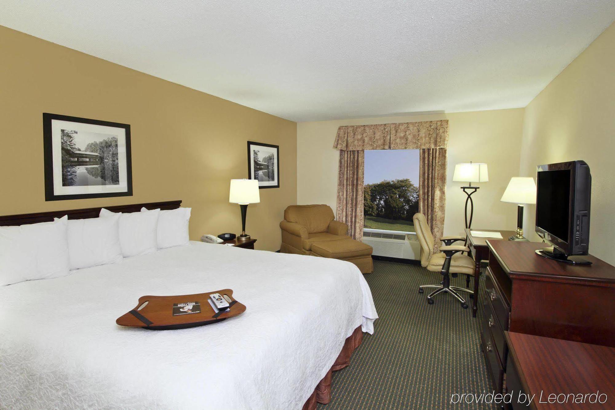 Hampton Inn Madison Extérieur photo