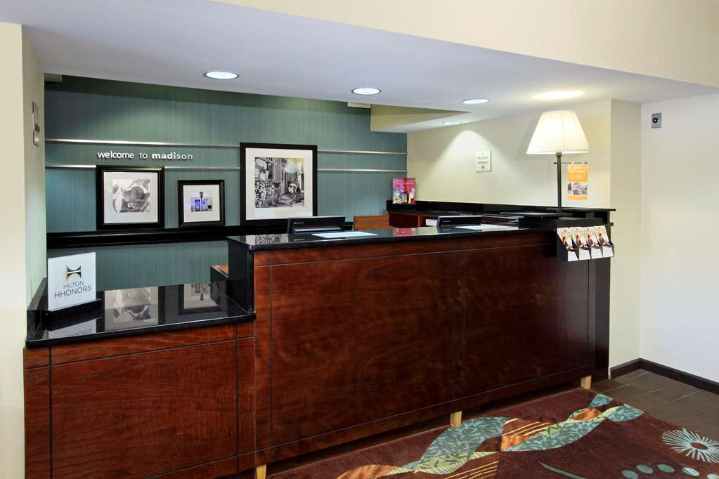 Hampton Inn Madison Intérieur photo
